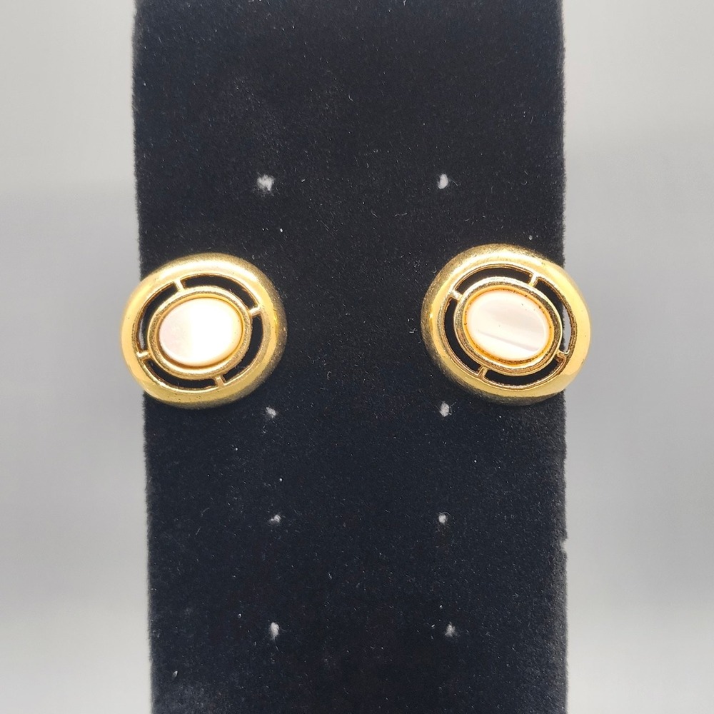 Vintage Oval Clip-On Earrings 2.2cm Gold Tone Mother of Pearl Cabochon